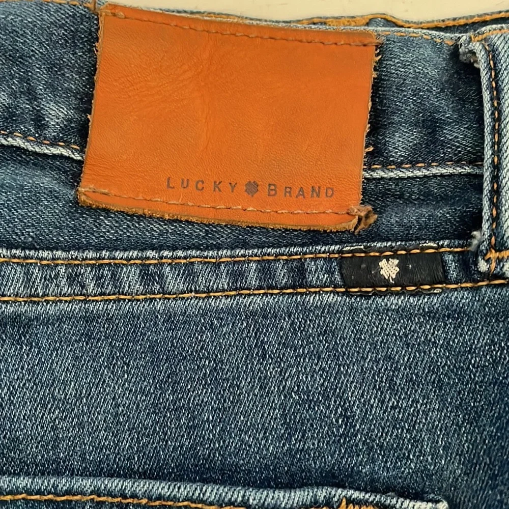 Men’s Lucky Brand Jeans Handcrafted 1990 Los Angeles California W-42/L-32 Soft - Picture 5 of 8
